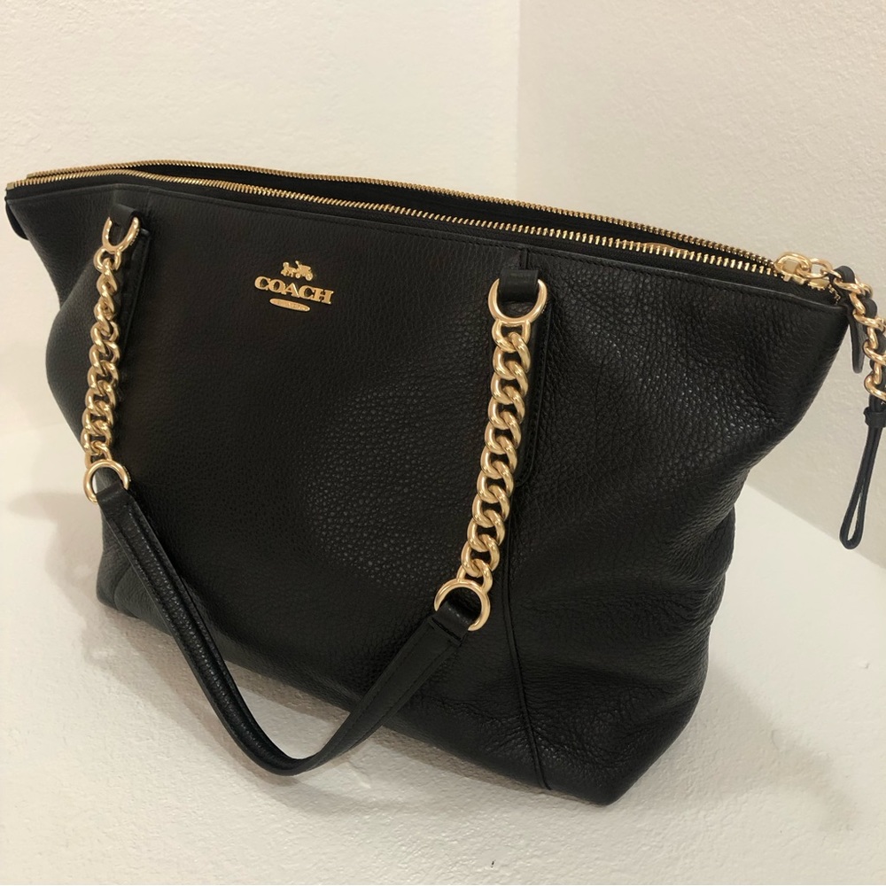 Coach Pebble Leather Ava Chain Tote Zip-Top AUTHENTIC Handbag